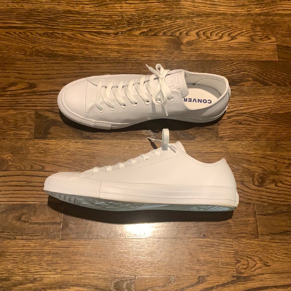 Mens All White Leather Converse